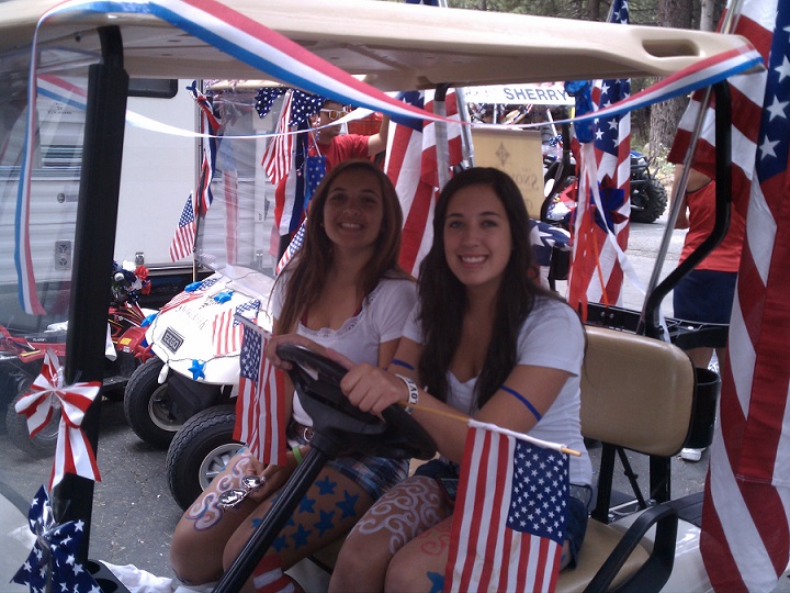 Paradegirls1